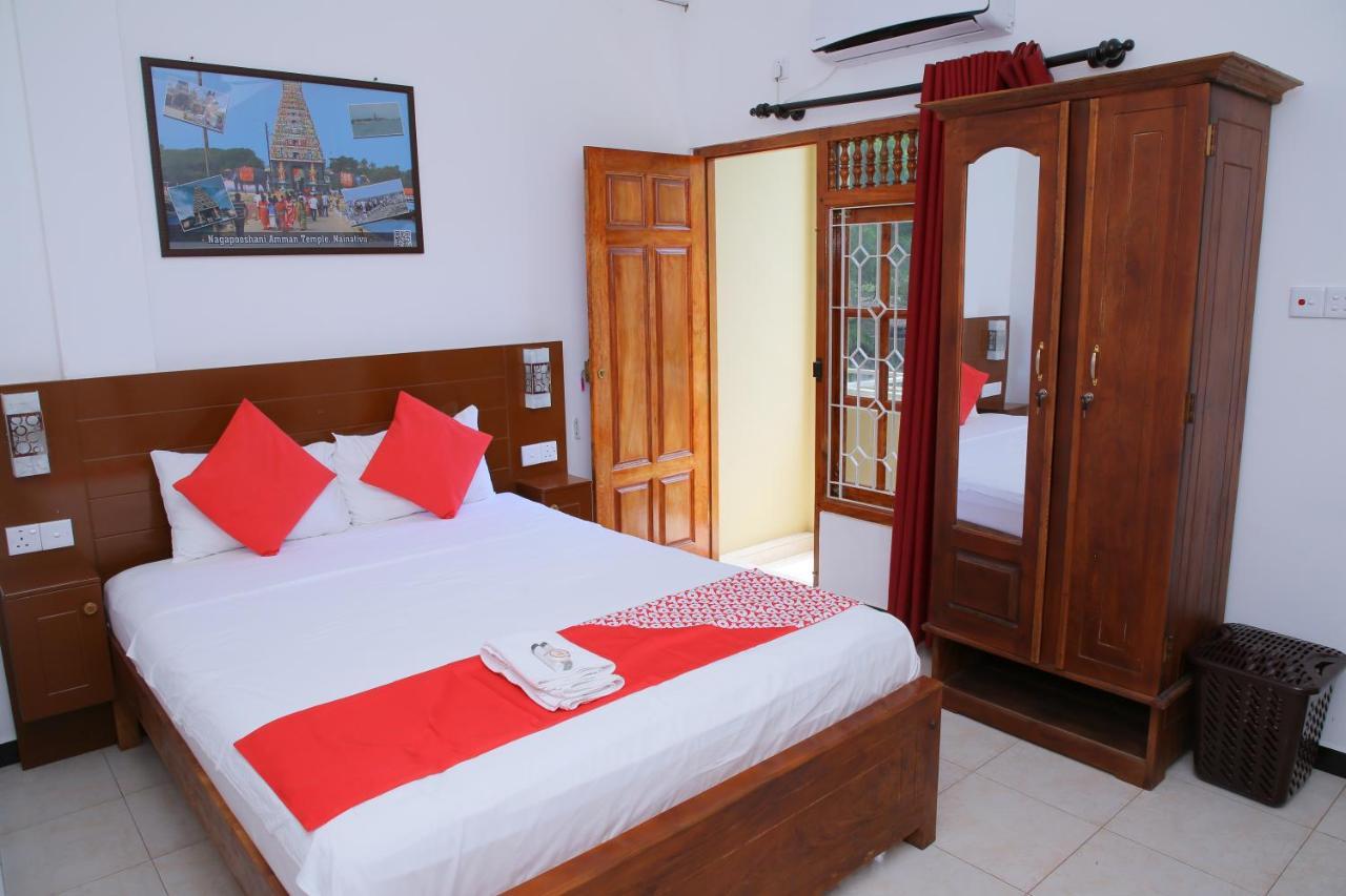 Hotel Cedar Jaffna Exteriör bild