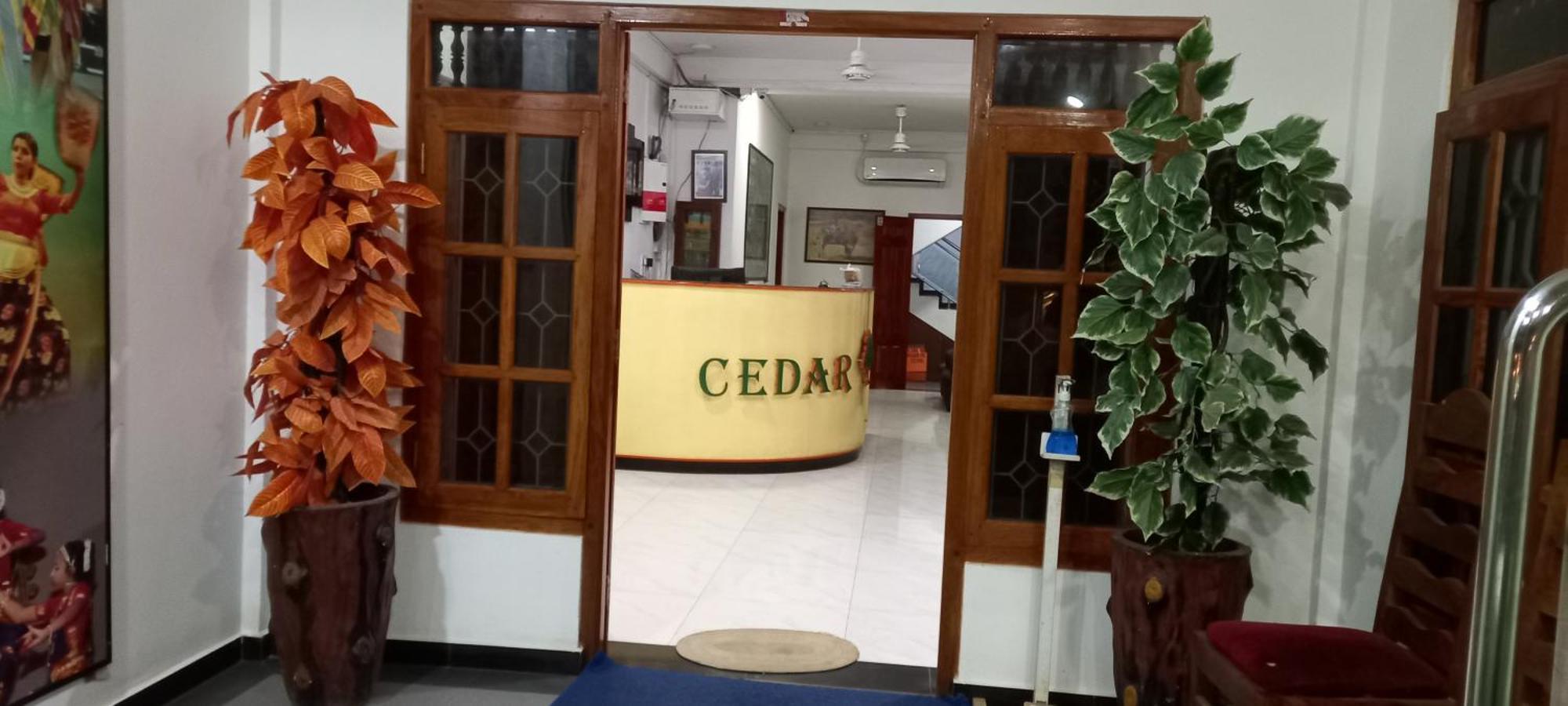 Hotel Cedar Jaffna Exteriör bild
